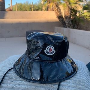 original never used Moncler Bucket hat